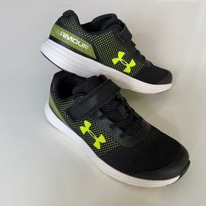 Kids Under Armour Surge RN running sneakers